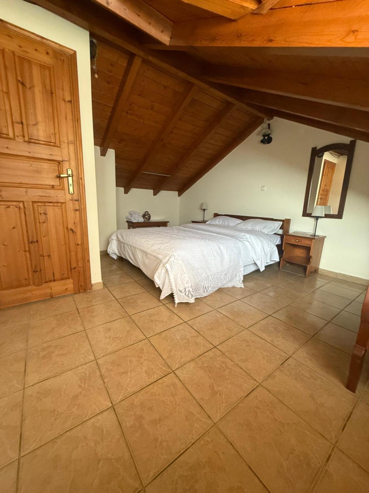 Arcadianis Lakeview Villa At Psari Arkadias Psarion Экстерьер фото
